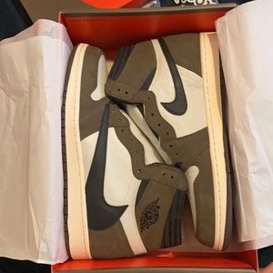 Travis Scott Jordan 1’s High